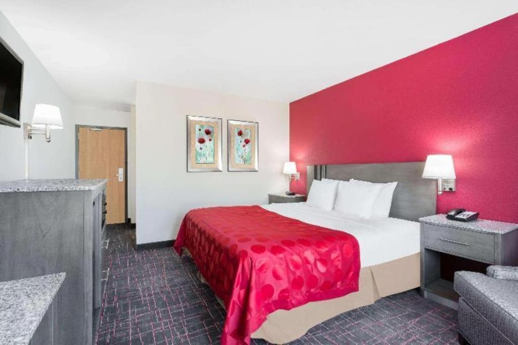 Clarion Pointe - Greensboro Coliseum Area Eksteriør billede