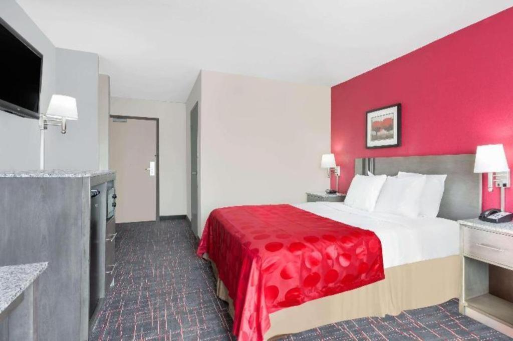 Clarion Pointe - Greensboro Coliseum Area Eksteriør billede