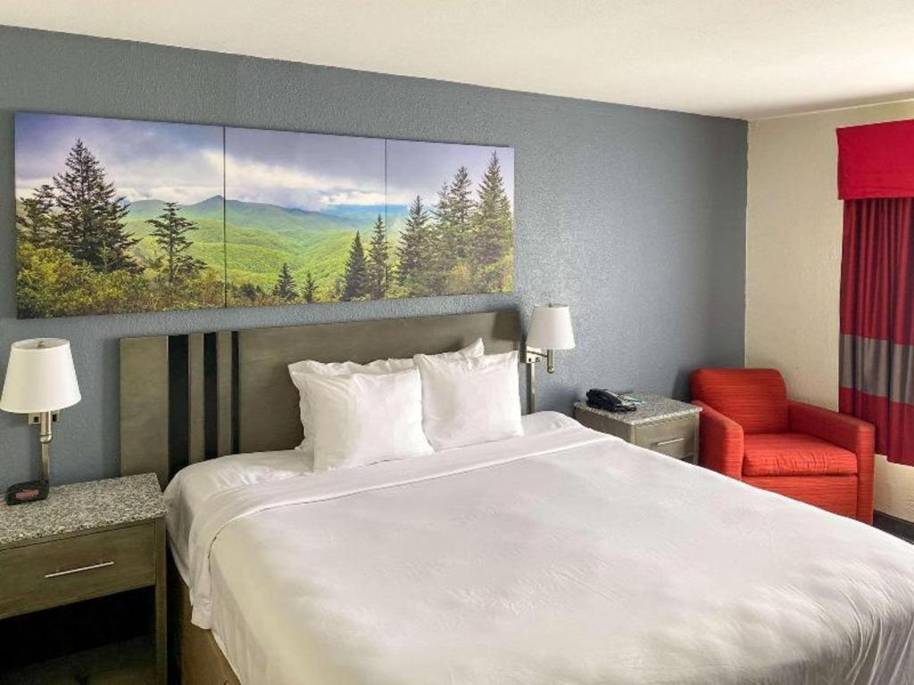 Clarion Pointe - Greensboro Coliseum Area Eksteriør billede